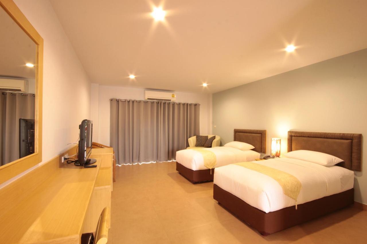 Paragon Suites Resort Haat Jomtien Eksteriør bilde