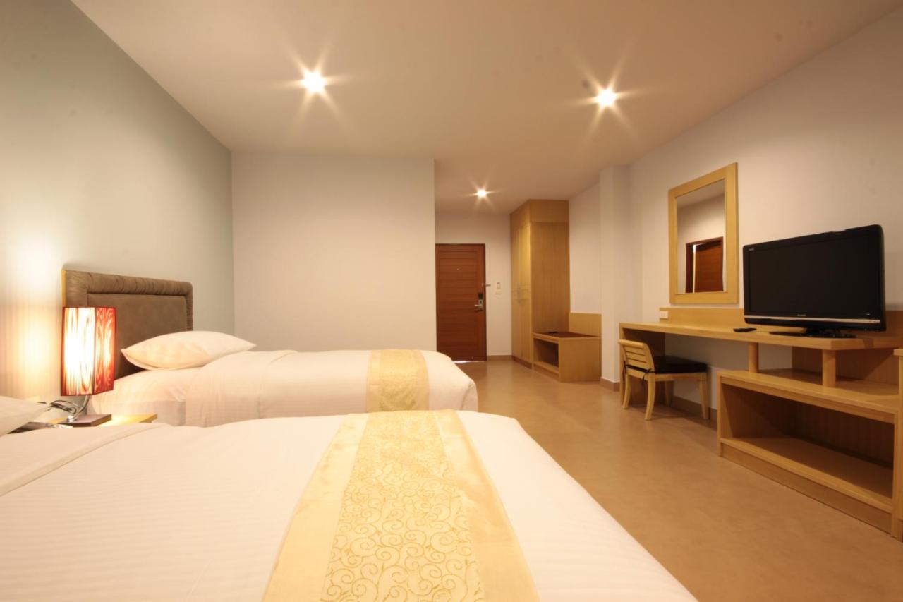 Paragon Suites Resort Haat Jomtien Eksteriør bilde